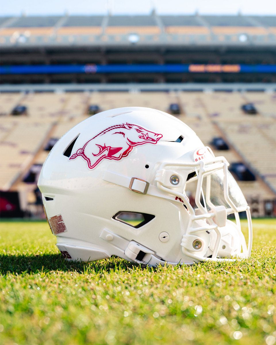 RazorbackFB's tweet image. ⚪️🔴🔴