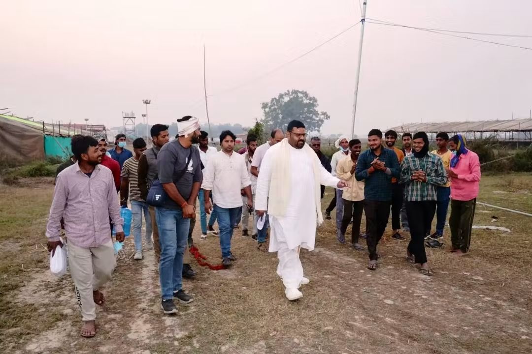 Deepakkugoswami's tweet image. समर्पण दीप अध्यात्म महोत्सव — 25–26 नवम्बर

विहंगम योग संत समाज का 102वाँ वार्षिकोत्सव एवं 25,000 कुण्डीय स्वर्वेद ज्ञान महायज्ञ निकट है।

200 एकड़ विस्तृत परिसर में तैयारियाँ अत्यंत तेज़ी से चल रही हैं।

#santpravar #vihangamyoga #sawrvedmahamdirdham