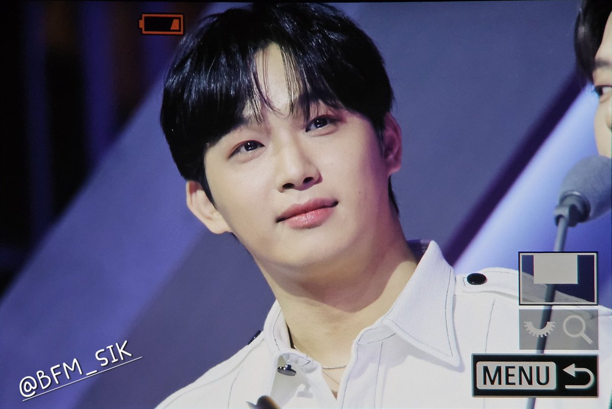 BFM_SIK's tweet photo. 251115 KGMA 프리뷰 

 #BTOB #비투비 #임현식 #현식
@BTOB_IMHYUNSIK
#KGMA https://t.co/JTBShg9UBg
