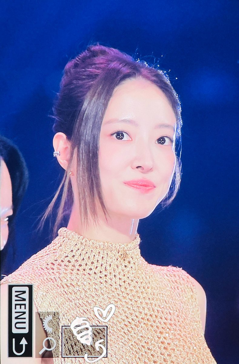 Top_of_230's tweet image. 251115 이세영 KGMA 시상 프리뷰

#이세영 #LEESEYOUNG #李世榮