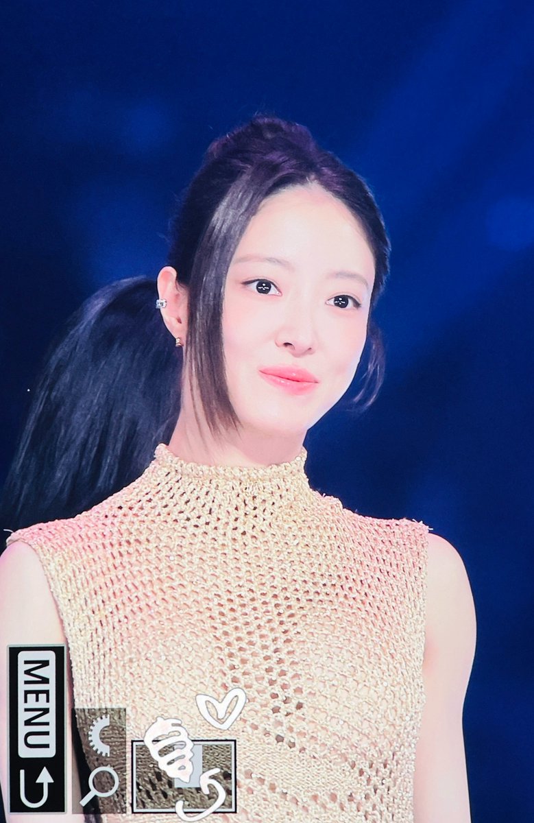 Top_of_230's tweet image. 251115 이세영 KGMA 시상 프리뷰

#이세영 #LEESEYOUNG #李世榮