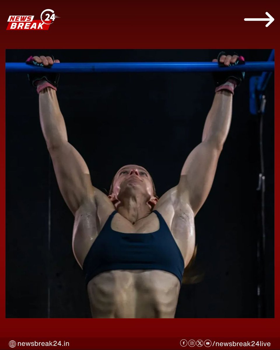 NewsBreak24Live's tweet image. Australian cop Jade Henderson has smashed a world record by doing 733 pull-ups in just one hour, beating the previous record of 725 and inspiring fitness lovers everywhere. 
.
.
.
.
#JadeHenderson #WorldRecord #PullUpChallenge #GuinnessWorldRecords #Inspiration #GoldCoast