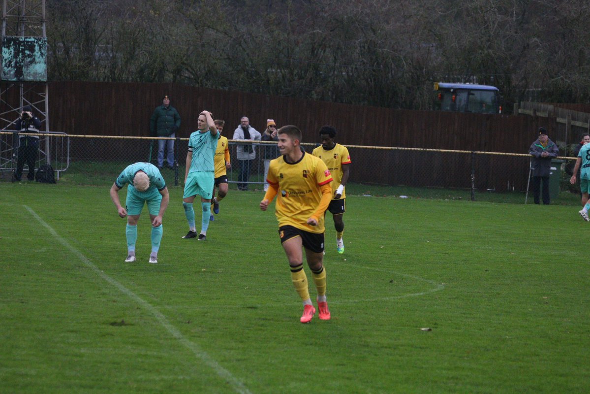 The goal that broke the deadlock from birthday boy Kieran Wakefield 🎉

📸 <a href="/joe_sportphoto/">joe</a>