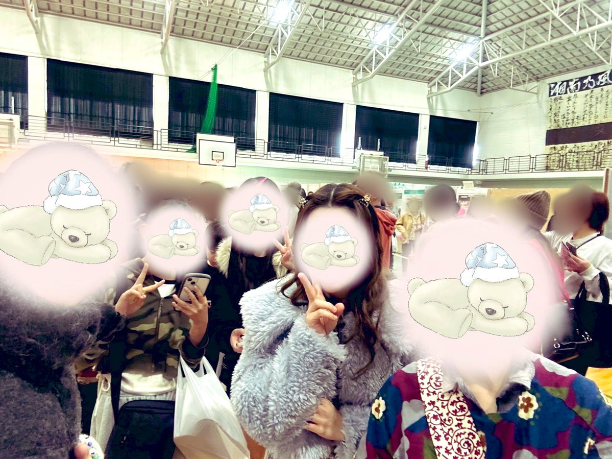 mof_u3u_s2's tweet image. 今日は以前TNR活動に参加してくれた高校の文化祭にお邪魔させて頂きました☺️
まさかの100人目で焼きそば無料券貰いめちゃくちゃ喜ぶメイドたち✌🏻😂
キーホルダーは男子の作品とは思えない程の可愛さ🫶🏻🫧
手作りスイーツも沢山買って他にも色々食べて生徒さんたちとも沢山話して幸せな1日だった🙈︎🍓