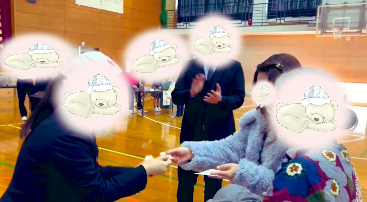 mof_u3u_s2's tweet image. 今日は以前TNR活動に参加してくれた高校の文化祭にお邪魔させて頂きました☺️
まさかの100人目で焼きそば無料券貰いめちゃくちゃ喜ぶメイドたち✌🏻😂
キーホルダーは男子の作品とは思えない程の可愛さ🫶🏻🫧
手作りスイーツも沢山買って他にも色々食べて生徒さんたちとも沢山話して幸せな1日だった🙈︎🍓