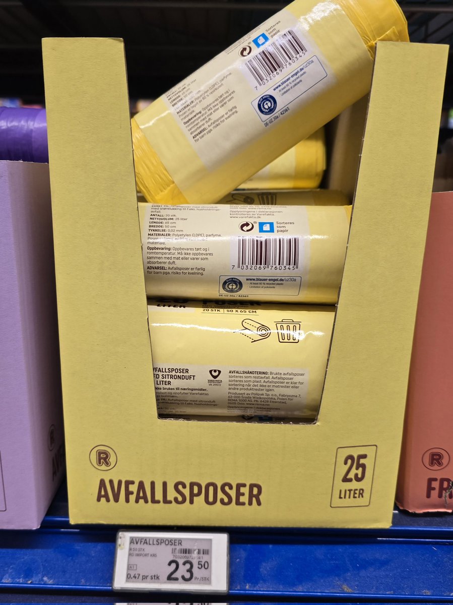 Et_smartere_liv's tweet photo. Folk #klager for mye.
Jada, synd, trist og leit at bæreposen koster 7 kr eller hva det er.
Men denne:
✔️ Har bedre kapasitet.
✔️ Bæresnor.
✔️ Lukter sitron 🍋
💰 Og koster 47 øre. https://t.co/iDyJjAaDrw