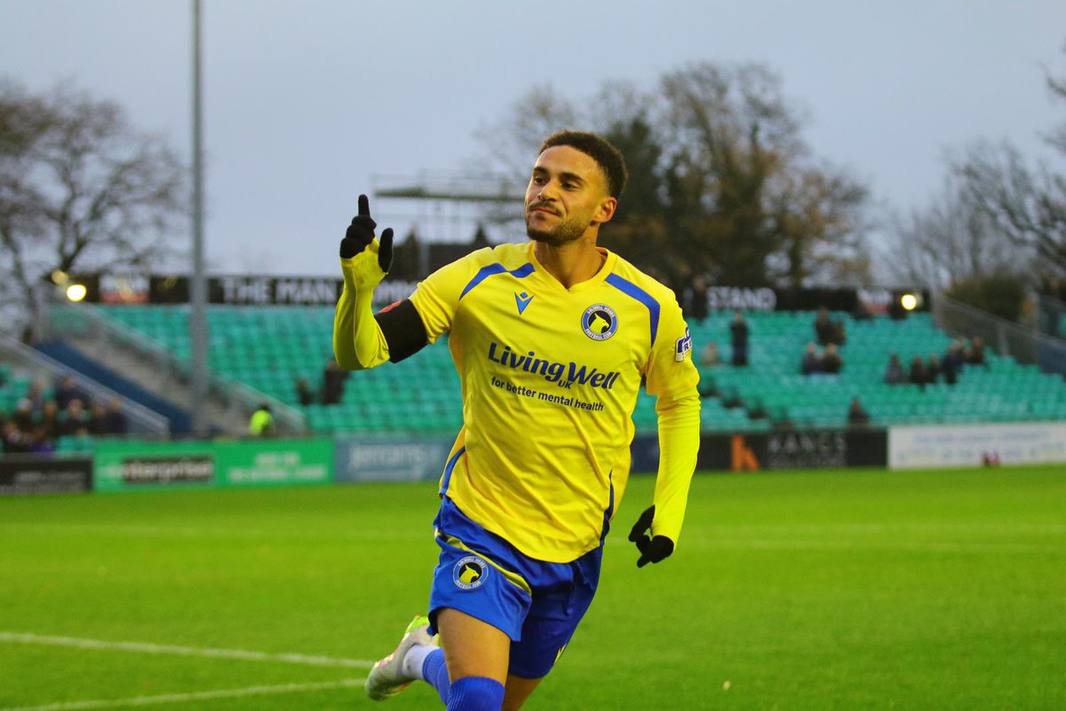 SolihullMoors's tweet photo. Sinclair puts us in the lead😮‍💨 https://t.co/mEgtoqeVA9