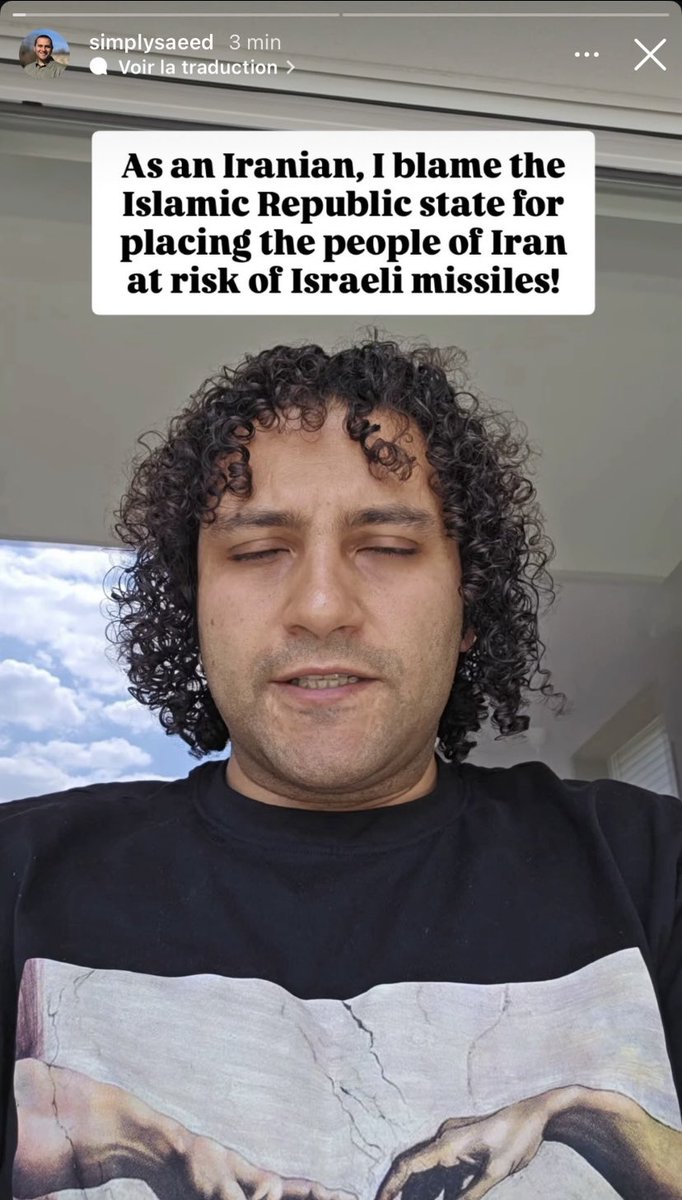 LillyFoz's tweet image. #فیاض_زاهد از دولت استعفا داد؟ به کتف ملت 
دختران هم جنس بازش در فرانسه بر علیه ایران تظاهرات میکنن و داماد معتادش ، از اسراییل در جنگ ۱۲ روزه حمایت میکنه ! 
جمهوری اسلامی بده اما دلارهاش خوبه ، نهج البلاغه و قرآن بزنه کمرت آقای #پزشکیان برای کابینه کثیفی که دور خودت جمع کردی !…