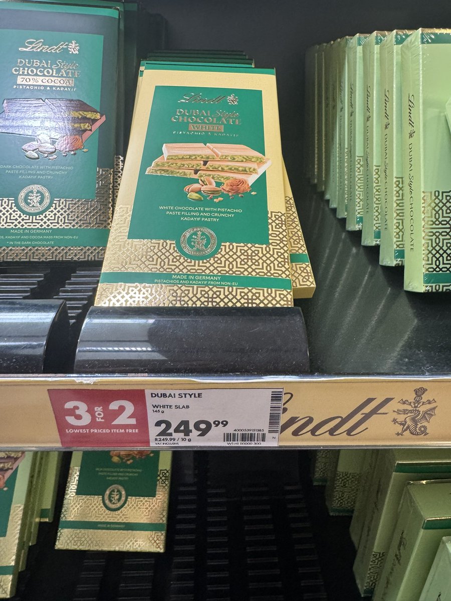 adrianvdm's tweet image. Tell me you have 1st world problems without telling me you have 1st world problems. #1stworldproblems