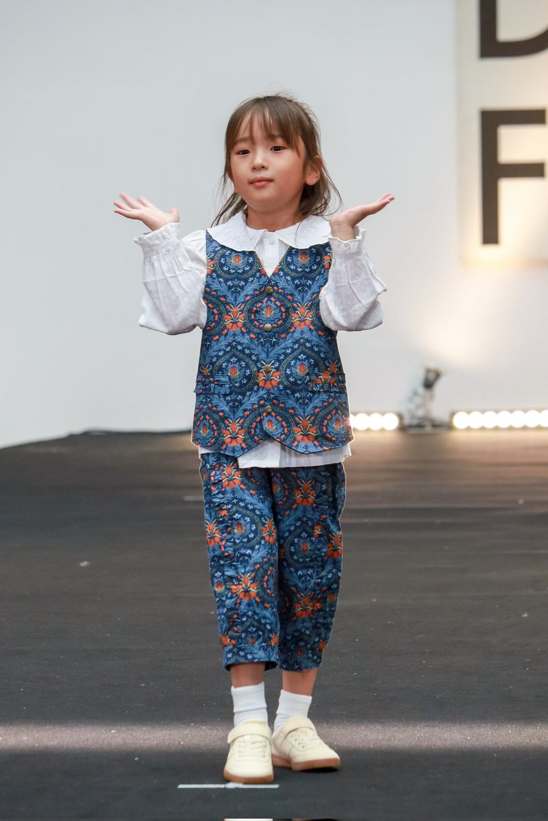 sanjinopapasan's tweet image. #Aya 君
@25_Aya_25
#デザフェス
#BMS
６歳１か月。立派なステージでした♪