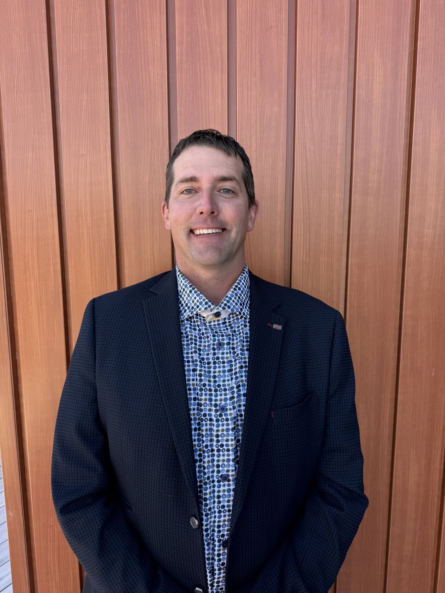 elevatecp_yql's tweet photo. Fun fact about ECP partner Greg Klassen:
He’s an outdoors guy through and through and takes every Friday in November off just to hunt. 🦌🌲 https://t.co/UTY0FFPshE