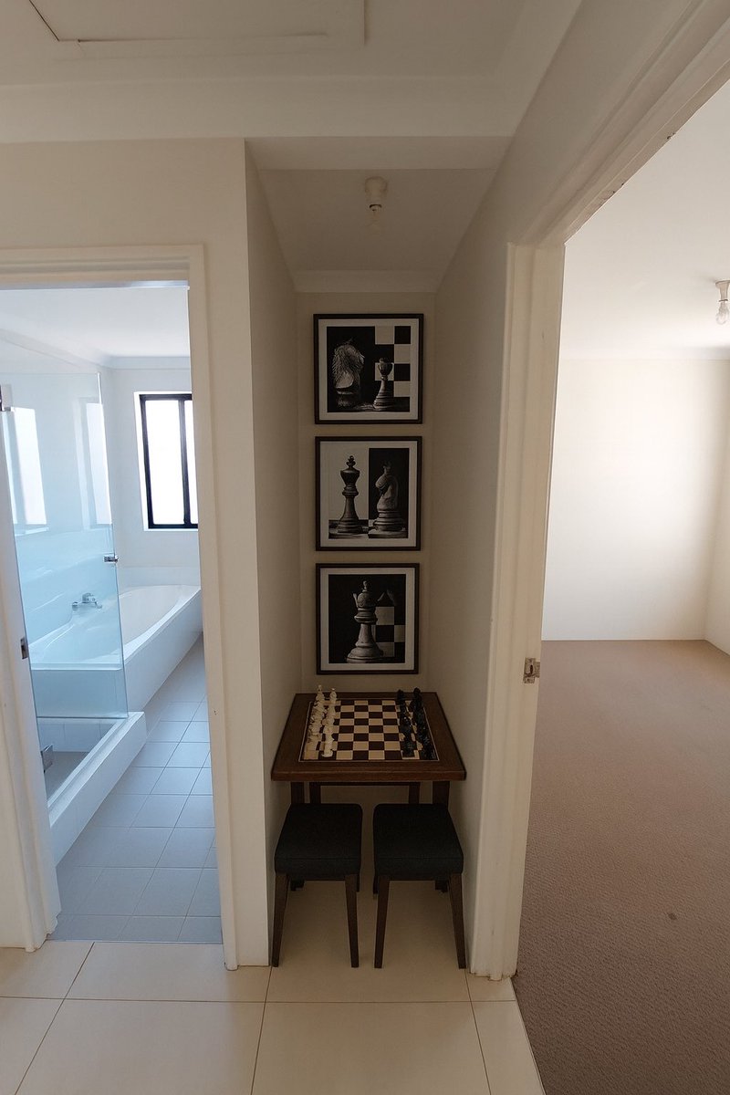 julesgambit's tweet image. Chess room