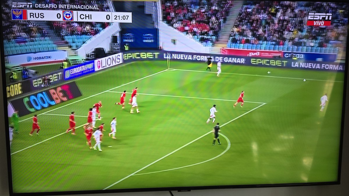 En mayo, en el ChileDay en NY, representantes de casas de apuestas online hicieron todo por reunirse con el exministro de Hacienda  Mario Marcel, sin éxito. Eran RUSOS. Ahora se entiende por qué se hizo este muy extraño partido amistoso con Rusia y con Perú, en Rusia. Todo cuadra