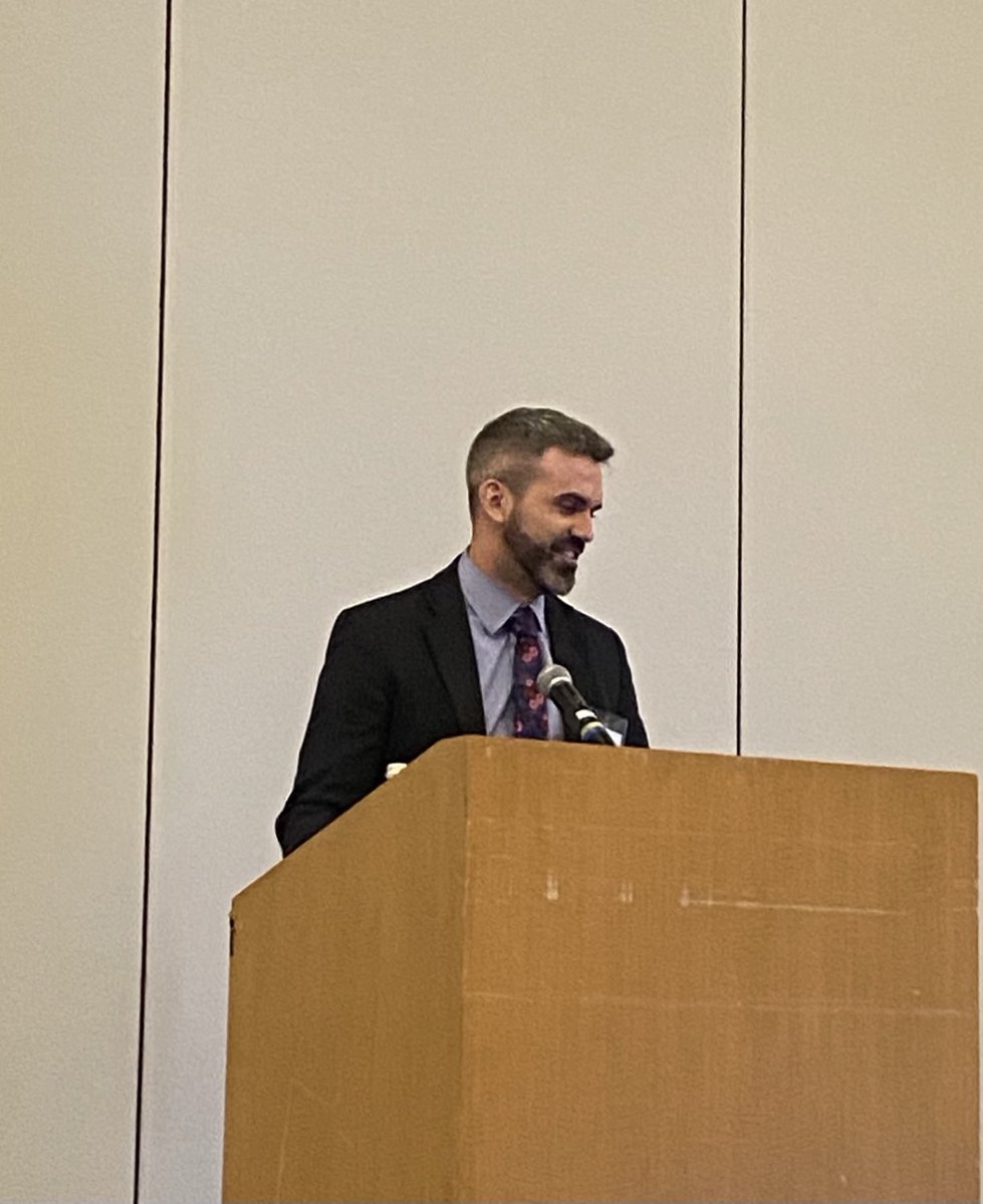 DrJohnSuh's tweet image. Outstanding talk by Dr. Erik Davies, PGY5 ⁦@CleClinicMD⁩ #radonc resident, on management of GI tumors during the 27th Annual Best of Radiation Oncology Update! Super proud that you will focus on GI tumors ⁦@DukeRadOnc⁩ next year! ⁦@ARRO_org⁩ #CleClinicCancer