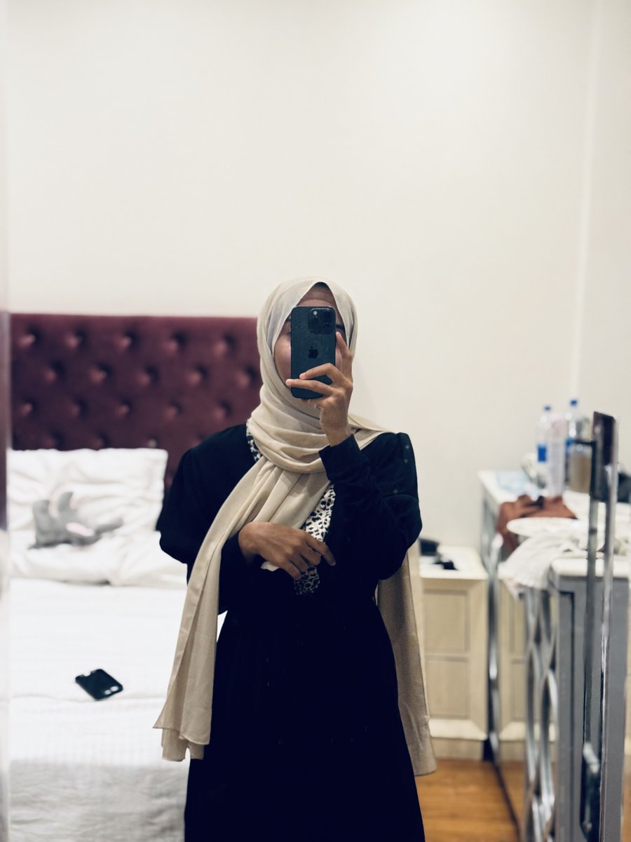 woke up and saw balloons...

PS: Some say I turned 24 today,
am I too early to crypto?