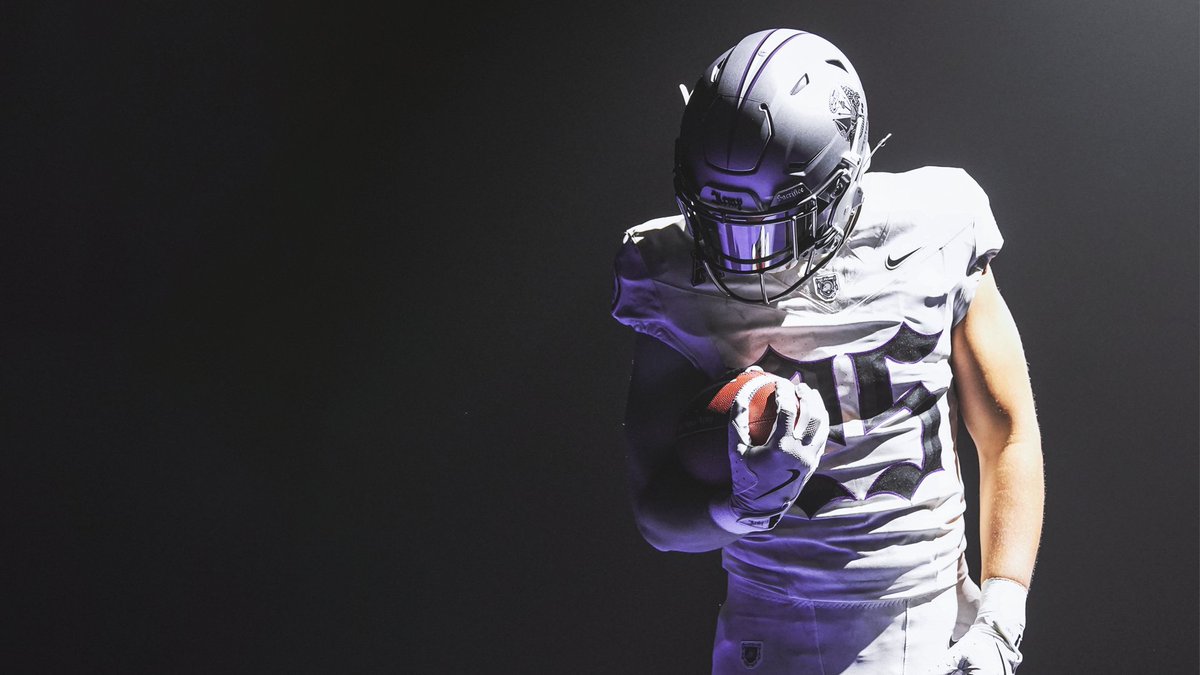 ArmyWP_Football's tweet image. Proud to honor an enduring symbol of service and sacrifice for the past 250 years.

1775.football

#GoArmy