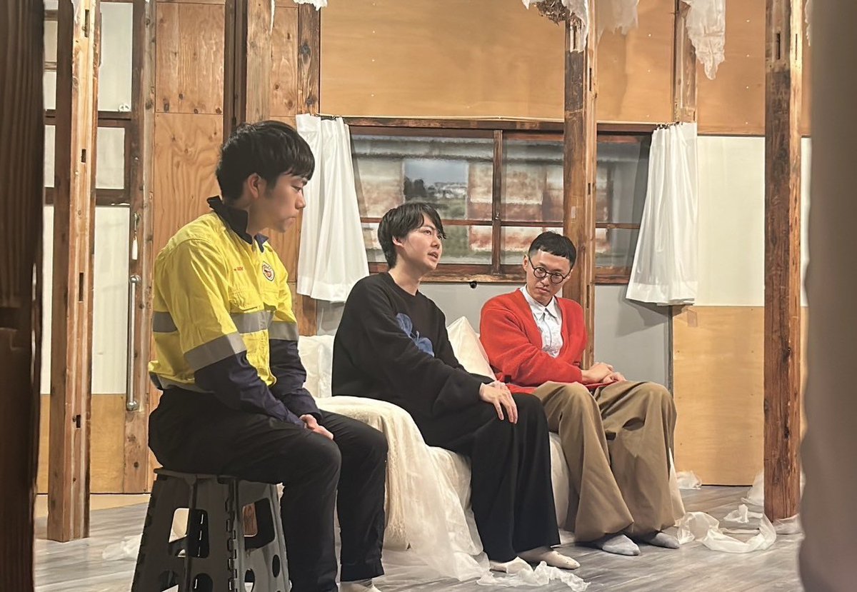 2日目も無事に。ありがとうございました！
アフタートークゲストとして、ザジ・ズー／木村さん<a href="/yuyakimuyu/">木村友哉</a> 、散策者／中尾さん<a href="/nakawodayo/">中尾幸志郎</a> に来て頂き、今日もたくさんの気づきをもらい大変ありがたい時間でした！
👇ザジ・ズー新作
x.com/0zazizoo0/stat…
👇中尾さん新作
hachioji-arts-journey.com/works/music_th…