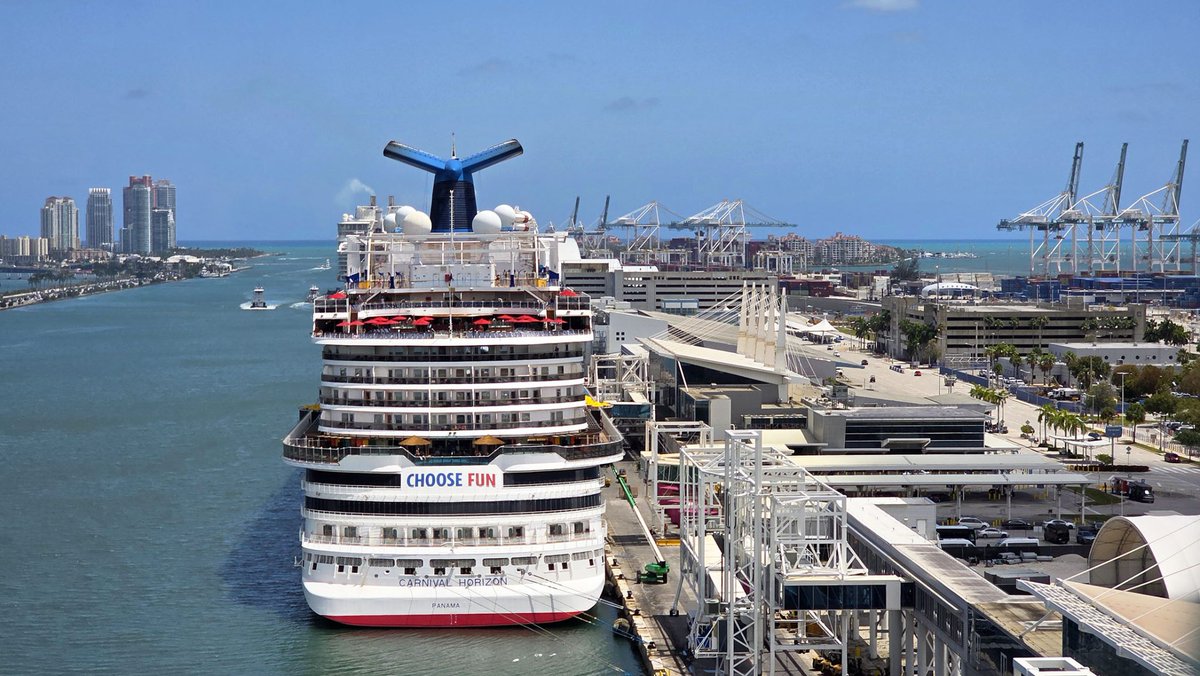 Carnival Cruise Ship Returning Late to Miami Due to Mechanical Issue dlvr.it/TPHLDx