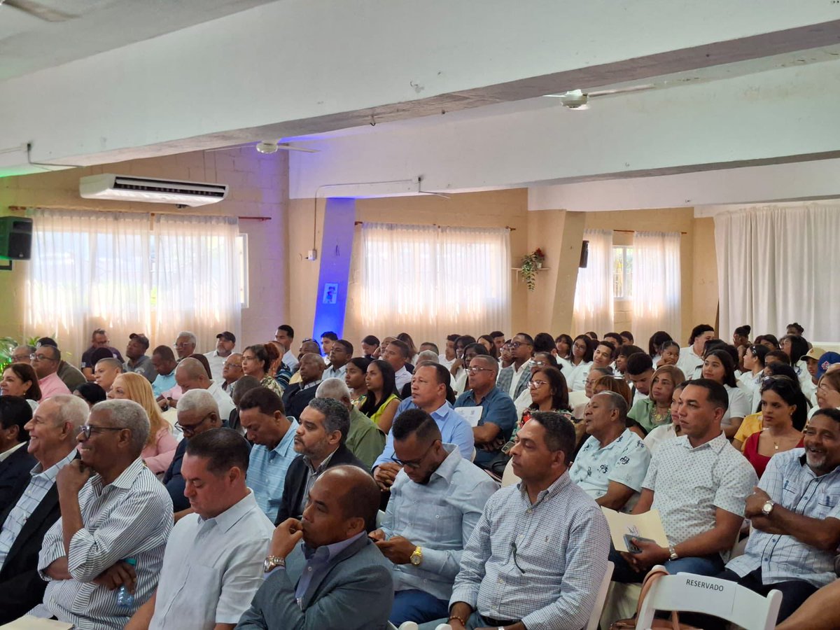 Fundación Lazos presenta visión de sostenibilidad en Foro Municipal Ciudadano. Liderazgo de <a href="/AlexandrapenaRD/">AlexandraPeña</a>

#ForoMunicipalCiudadano
<a href="/FundacionLazos_/">Fundación Lazos</a>