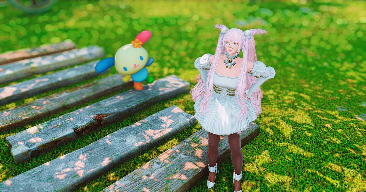 mothplush's tweet image. moff