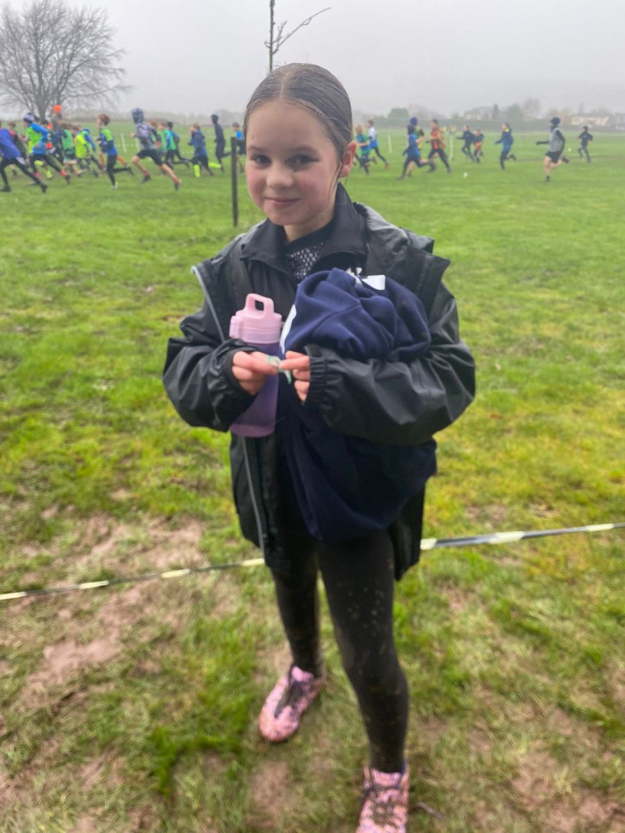 PathwaysEACT's tweet image. A huge congratulations to everyone who represented Pathways at Cross Country 🏃‍♀️ in the rain today. Muddy faces and wet hair all around! #teampathways