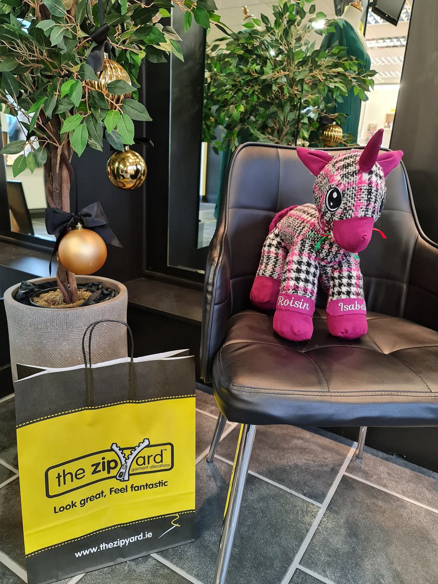 Throwback to this unicorn, made from garments by The Zip Yard team. 🦄

#thezipyard #creativegifts #unicorn #shoplocal