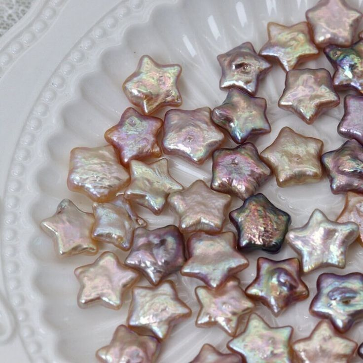 lavieestbelIe's tweet photo. Star shaped pearls https://t.co/FfYZXNBZ6f
