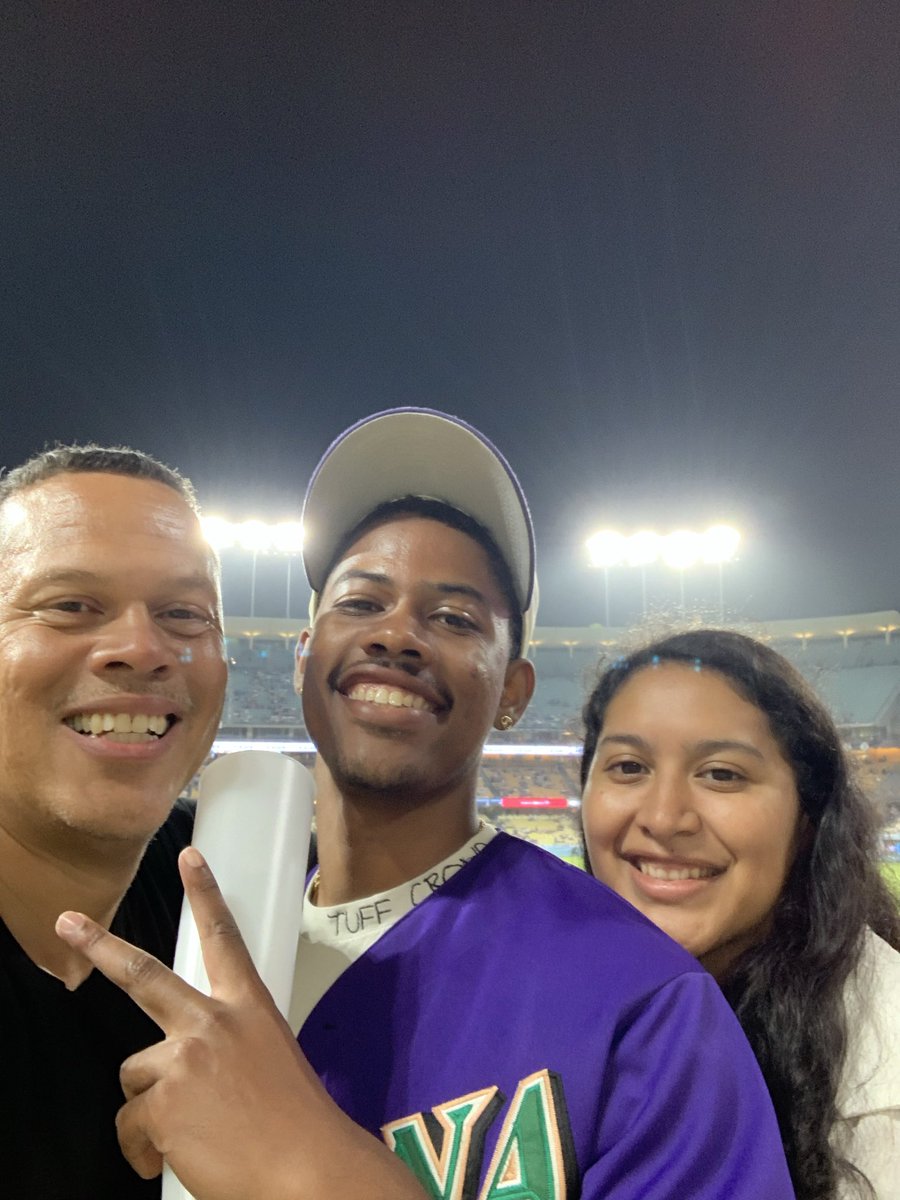 BOFFMANFAM's tweet photo. Happy 26th to my #1 son, @_nic_breezy 
You are loved beyond measure by all of us!!! https://t.co/QEcBZ61HMa