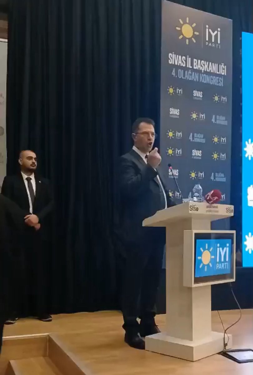 Büyük Birlik Partisi'nin siyasi geçmişi; Haysiyet Şeref ve Onurla doludur! 

İYİ Parti'nin Köylü Sivas İl Başkanı Ahlaksız ve Karaktersiz Volkan Karasu; “BBP’den PKK’lı çıkar ama İYİ Parti’den, bizden PKK’lı çıkmaz” demişsin. Kapınızın önü leş artığı dolu!

Hadi Adamsan