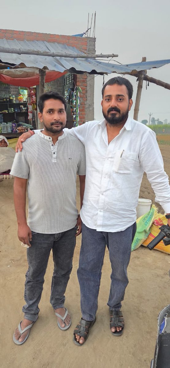 AbhisheknirajRG's tweet image. आपका सभी का साथ मेरे लिए शक्ति भी है और जिम्मेदारी भी।
विकास कोई वादा नहीं—हमारा सामूहिक लक्ष्य है।
आइए, आपके सहयोग और मेरे संकल्प के साथ अपने क्षेत्र को नई दिशा दें।
@kashikirai @RahulGandhi @priyankagandhi