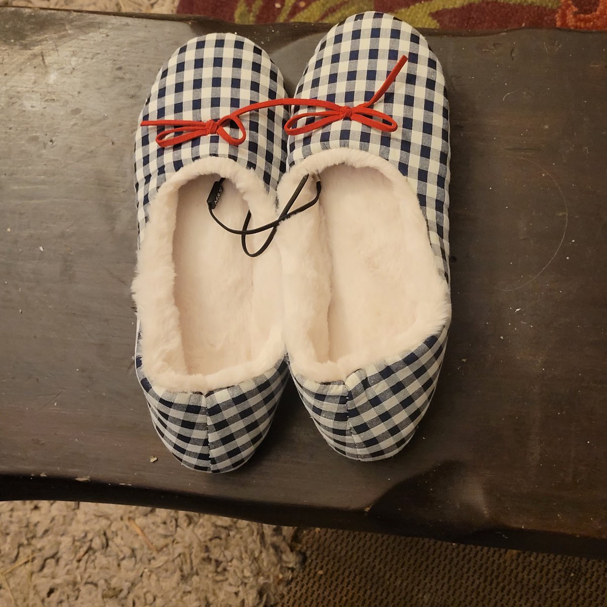 josephpoots's tweet image. the mother in law purchased these for the wife 
any offers !!!