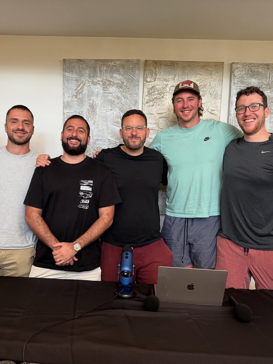 timothysykes's tweet image. Goooooooooooood morning! I&apos;m thoroughly exhausted and planning to rest a little today as it&apos;s been such an awesome week for the Miami Inner Circle meetup (check out tim.ly/circle ONLY if you&apos;re obsessed with learning) and I can&apos;t thanks these guys enough for helping…