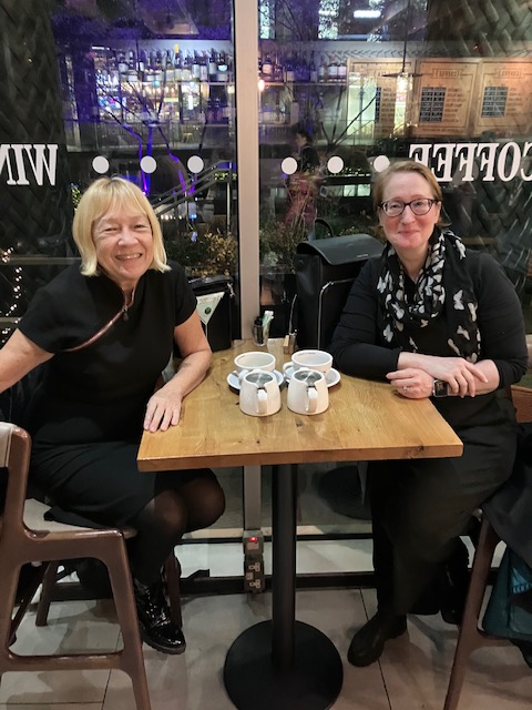 It was great to meet yesterday at @NotesLondon Kings Cross with Holly Peterson, Director of Alumni E