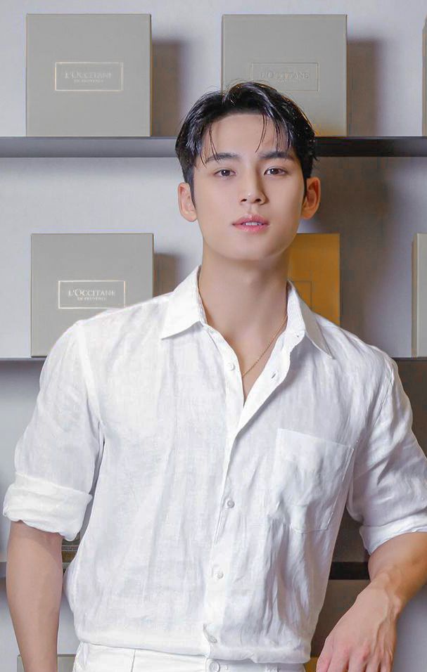 Water Mark tweet media