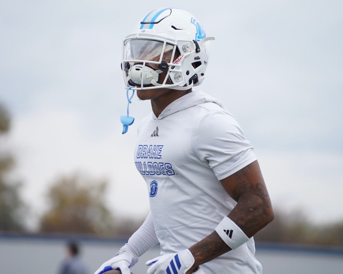 𝐋𝐨𝐜𝐤𝐞𝐝 𝐚𝐧𝐝 𝐋𝐨𝐚𝐝𝐞𝐝 🔒🏈

#DSMHometownTeam