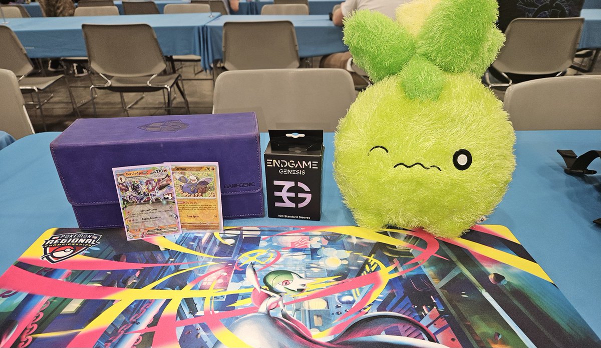 Here and ready with a fresh set of <a href="/endgametcg/">ENDGAME</a> sleeves!
#PokemonTCG