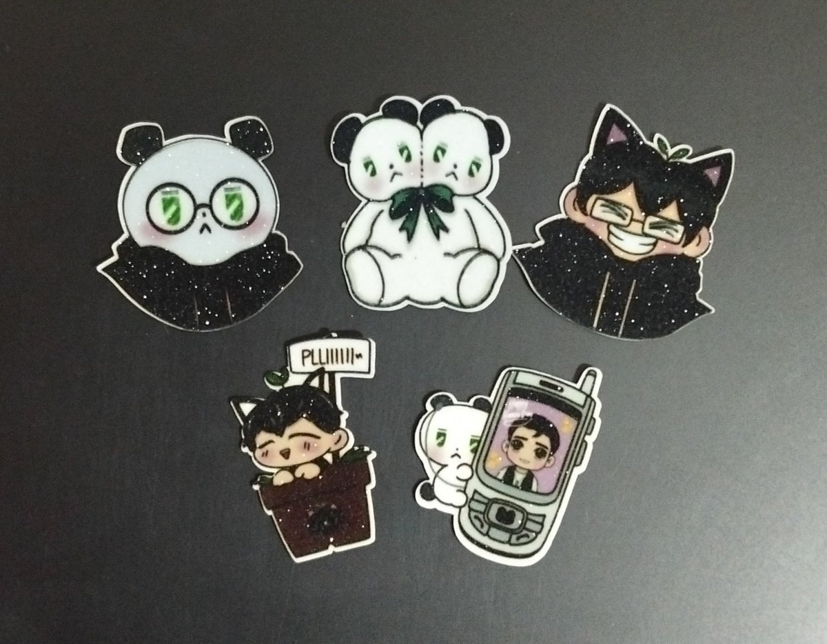 carranceja_jane's tweet image. Haii pllis! I&apos;d be giving out these stickers I made tomorrow at @codehamin&apos;s cse. 

See you all!!💚🖤
#404NOTFOUND #CodingWithHaminPH