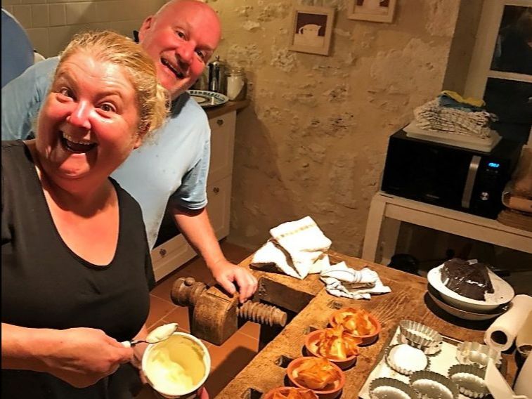 Lescaulins's tweet photo. A great gift for a foodie Les Caulins Gourmet Weekends https://t.co/Tu7kIiQN2S  If you love food, wine, and travel and are looking for a relaxing weekend with a bit of activity, our Gourmet Weekends might be the perfect getaway for you, a loved one, family, or friends. https://t.co/GLUYiuYGCx