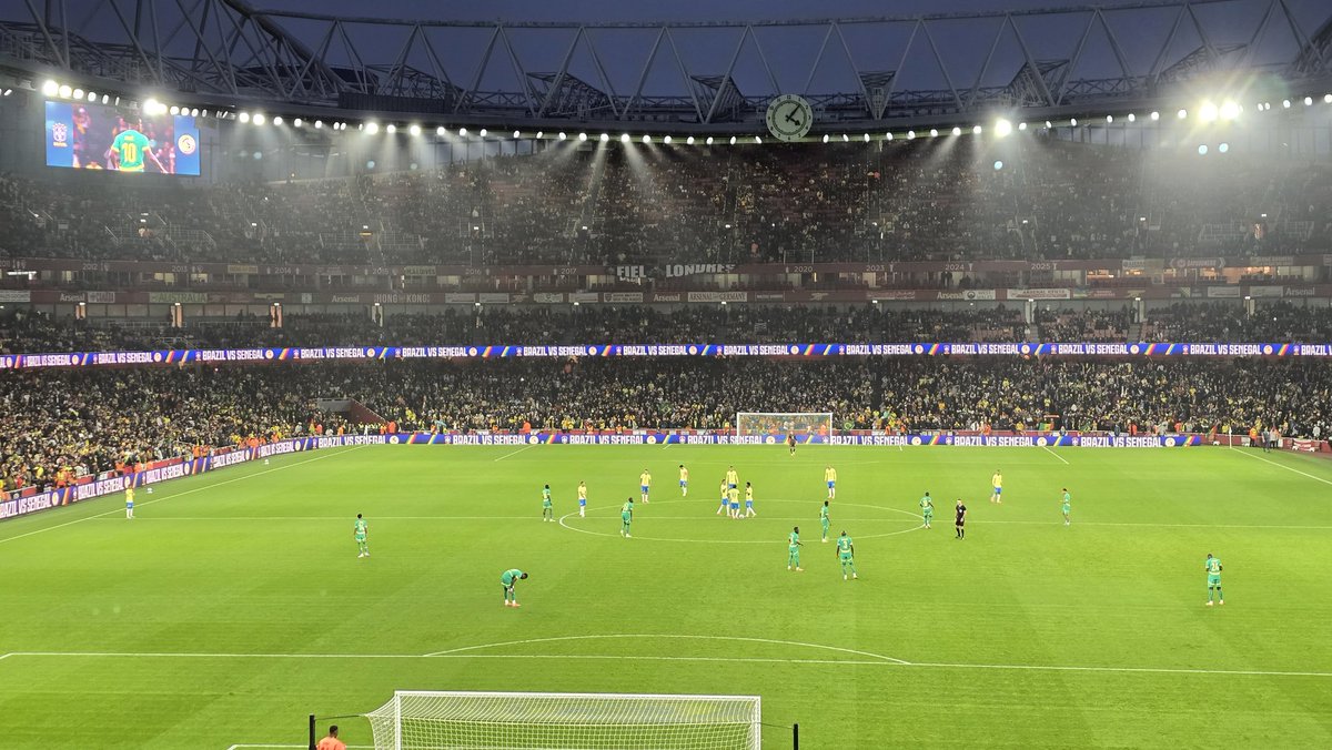 arthurvirgo's tweet image. Emirates hosts exciting friendly with giants Brazil @CBF_Futebol adjusting to Italian Ancelotti amid high expectations &amp;amp; attacking competing. @FootballSenegal exceptionally strong now with talent &amp;amp; both athleticism &amp;amp; experience, &amp;amp; won well v England so could surprise. #BRASEN