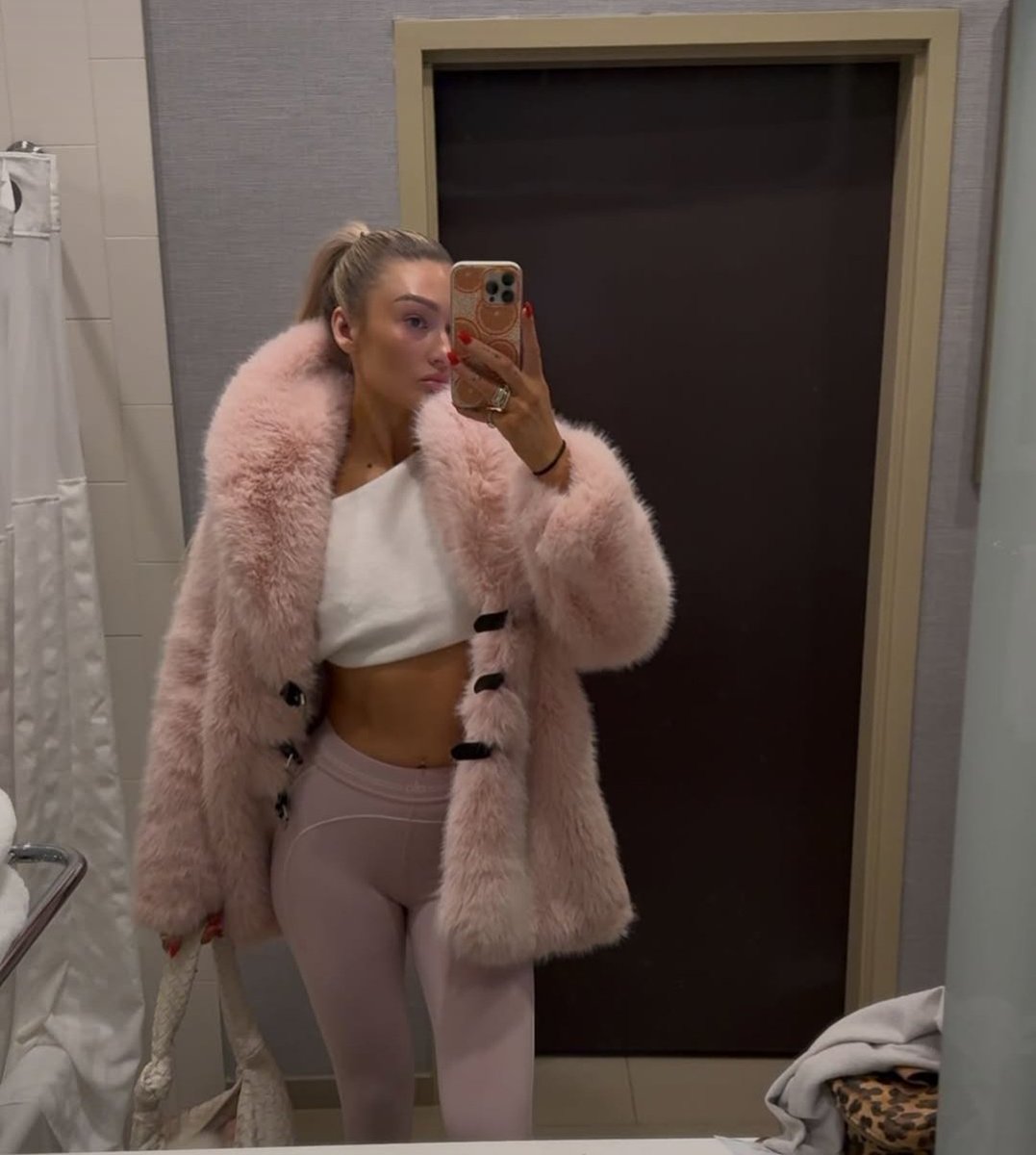 This weather is so crazy 😧