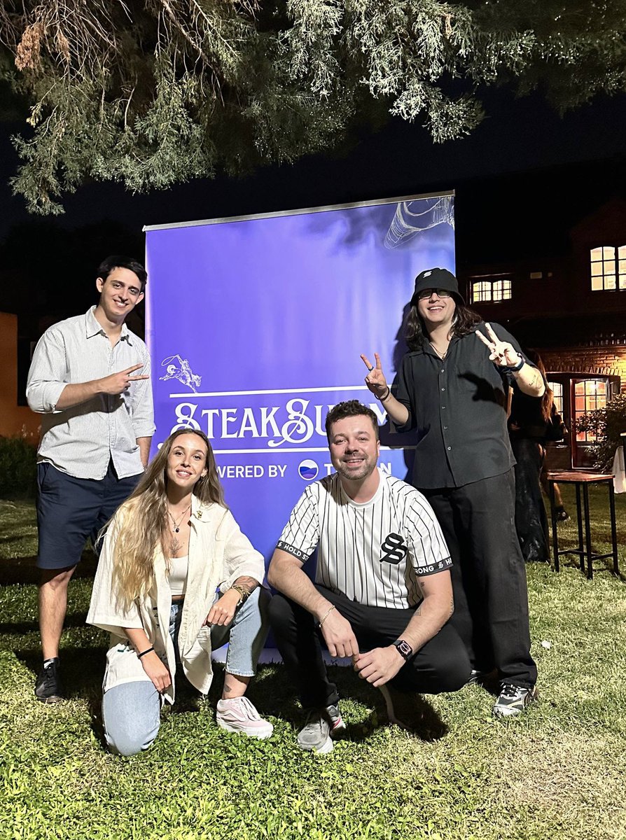 🤷🏻 Last night at the <a href="/triton_one/">Triton One 🌊🌋</a> asado hosted by <a href="/solx_ar/">SOLxAR</a> &amp; <a href="/f0x1777/">Nico | Triton One | f0x17.sol</a> with the cool kids I'll be sharing the gaming alpha next Wednesday: <a href="/Santiacc_/">Santi.ink</a> <a href="/cigarrosnft/">cigarros.sol 🇦🇷 Devconnect 🏗️☀️🇧🇷</a> <a href="/HeySaphirax/">Saphi 🌸</a> 👽

luma.com/91eqxyct don't miss out!!  👋🏼