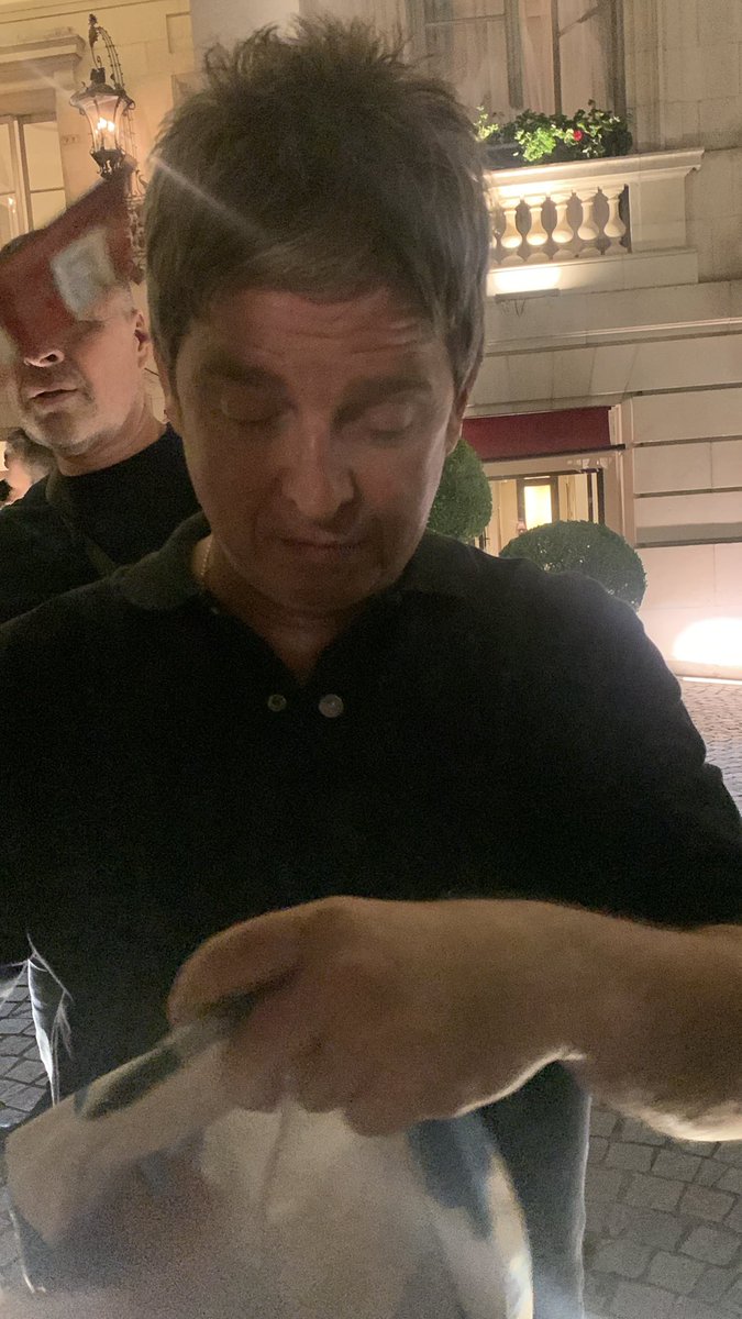 ꧁༒☬ 𝖛𝖎ø𝖑𝖊/𝖓𝖙𝖆 ☬༒꧂ VIO A MCR tweet media