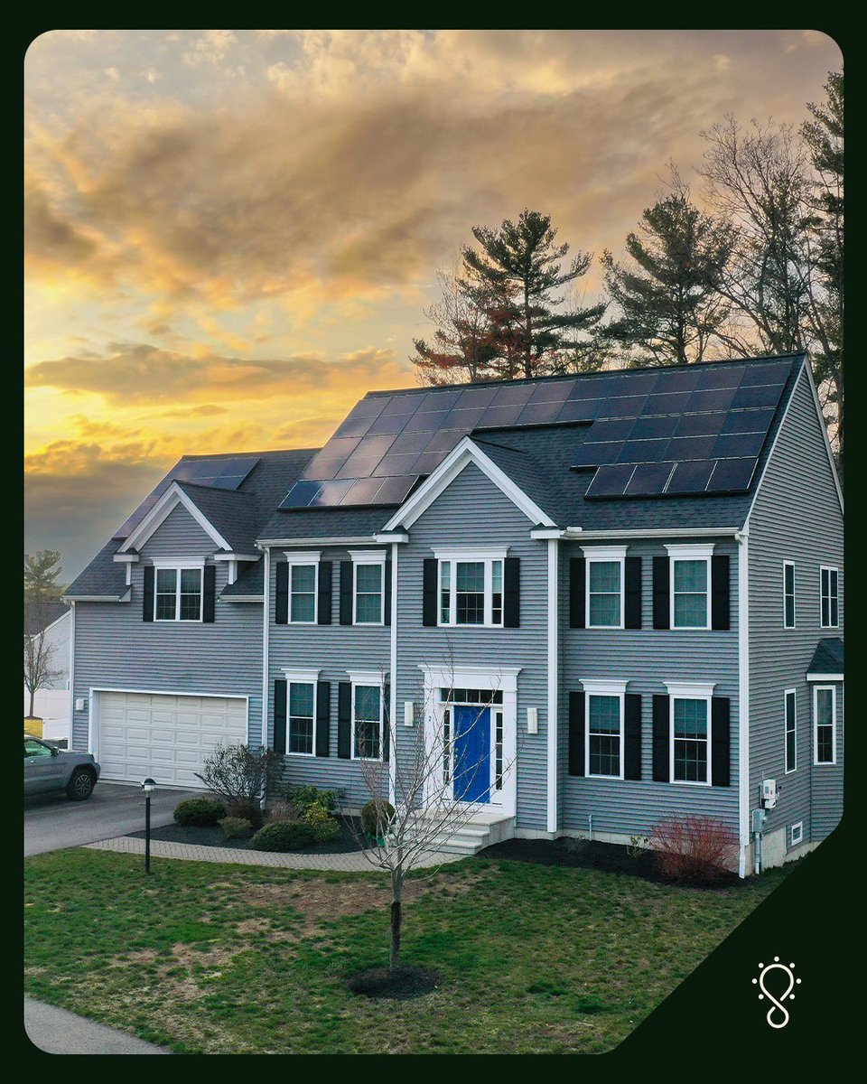 ForeverSolar's tweet image. Boston just got a little brighter ☀️ Another home powered by the sun! #SolarSaturday