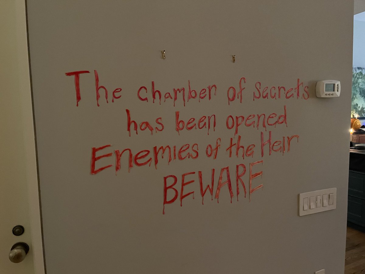 threebroompod's tweet image. Hosting a #HarryPotter themed party soon? Check out the latest Patreon episode where Sophia talks about Halloween at Hogwarts shindig! 

Link to our Patreon: tinyurl.com/42st4dxe