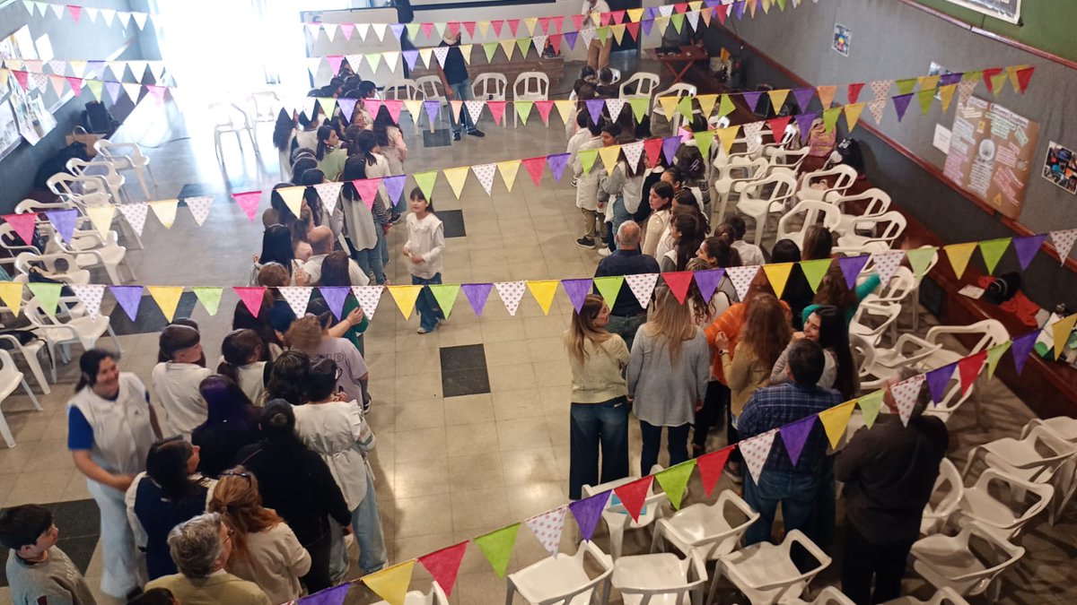 Un año más en que desarrollamos con escuelas primarias municipales y provinciales el programa #TenemosDerechos .
<a href="/EducacionMGP/">Educación Mar del Plata</a> junto a #ADUM trabajando junto a niños y niñas, generando conciencia de derechos y deberes en una sociedad democrática.