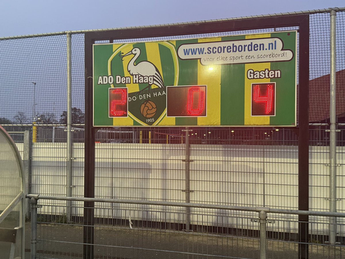 sc Heerenveen O17 wint in Den Haag.
@scheerenveeno17