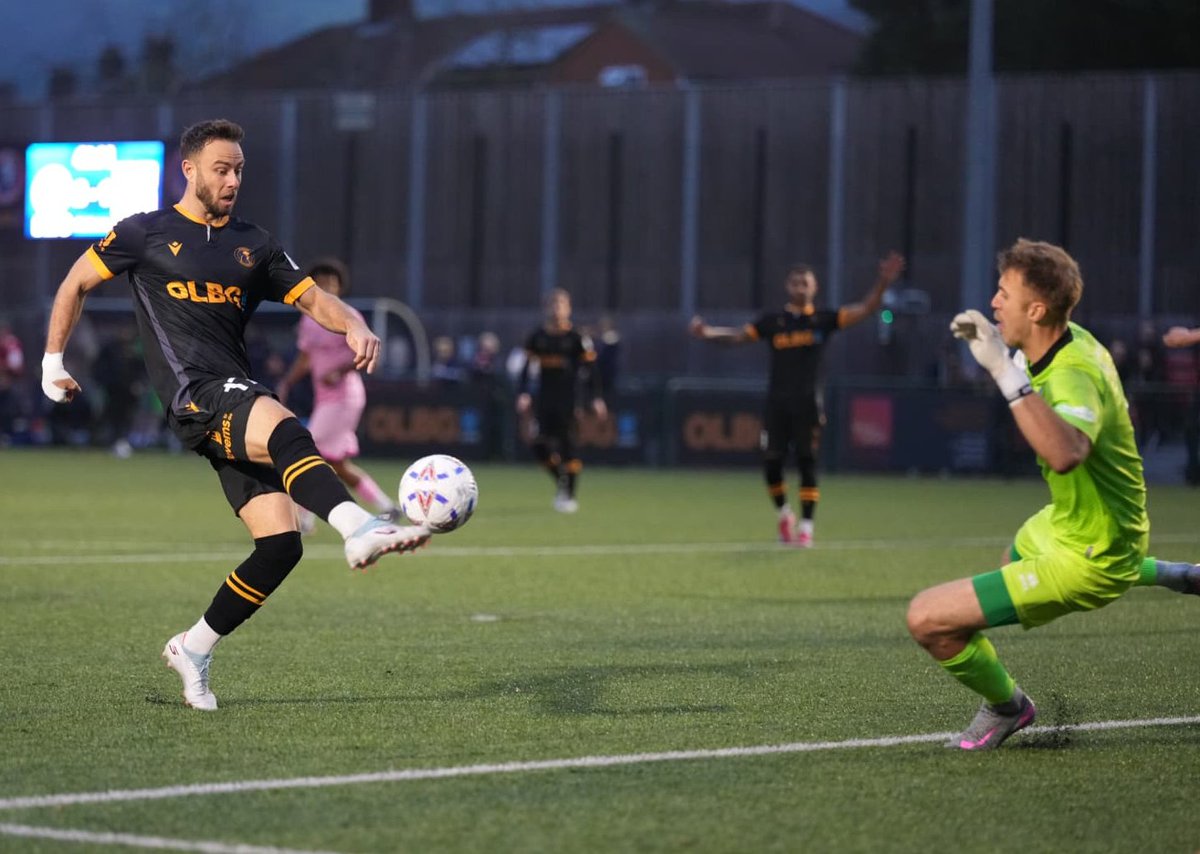 Dorking Wanderers FC tweet media