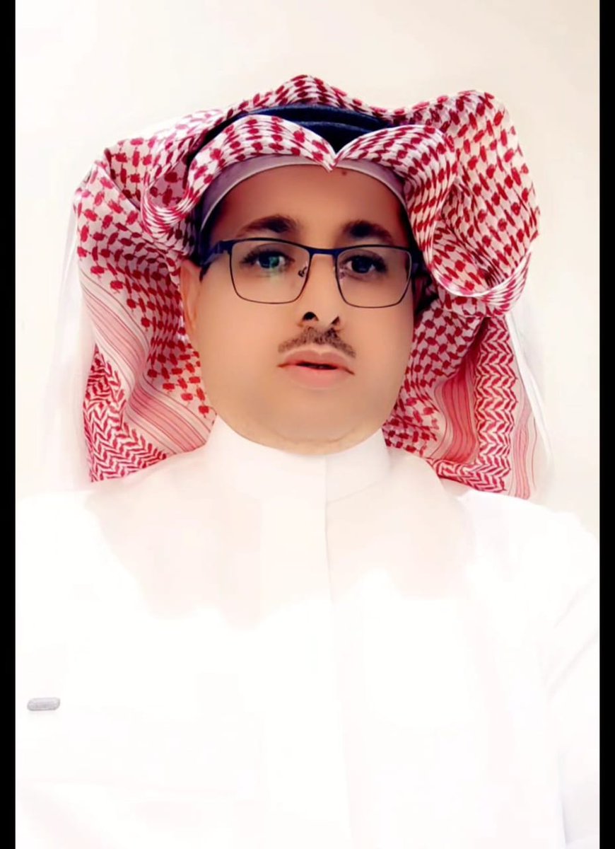 Abu_wafii's tweet image. نحتفل اليوم بالذكرى 13 بمنصة X..فعلى مدارهذه السنوات شاركناكم الأفراح..والأفكارالتي تبهج قلوبكم وتفيدحياتكم وفي رحلتنا..التقينابأصدقاءذوي أرواح جميله وقلوب مشرقه كانوانوراًيضي طريقنا..نحن ممتنون لكل لحظه..ولكل كلمة..ولكل تواصل جمعنابكم
ذكرى جميلة تلوح بالأوفق على قلوبكم