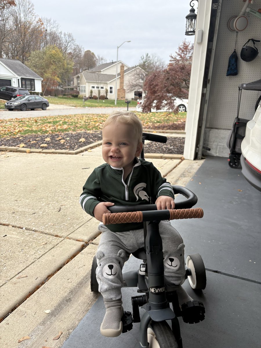 quixote_ron's tweet image. This guy still believes we’re gonna win today