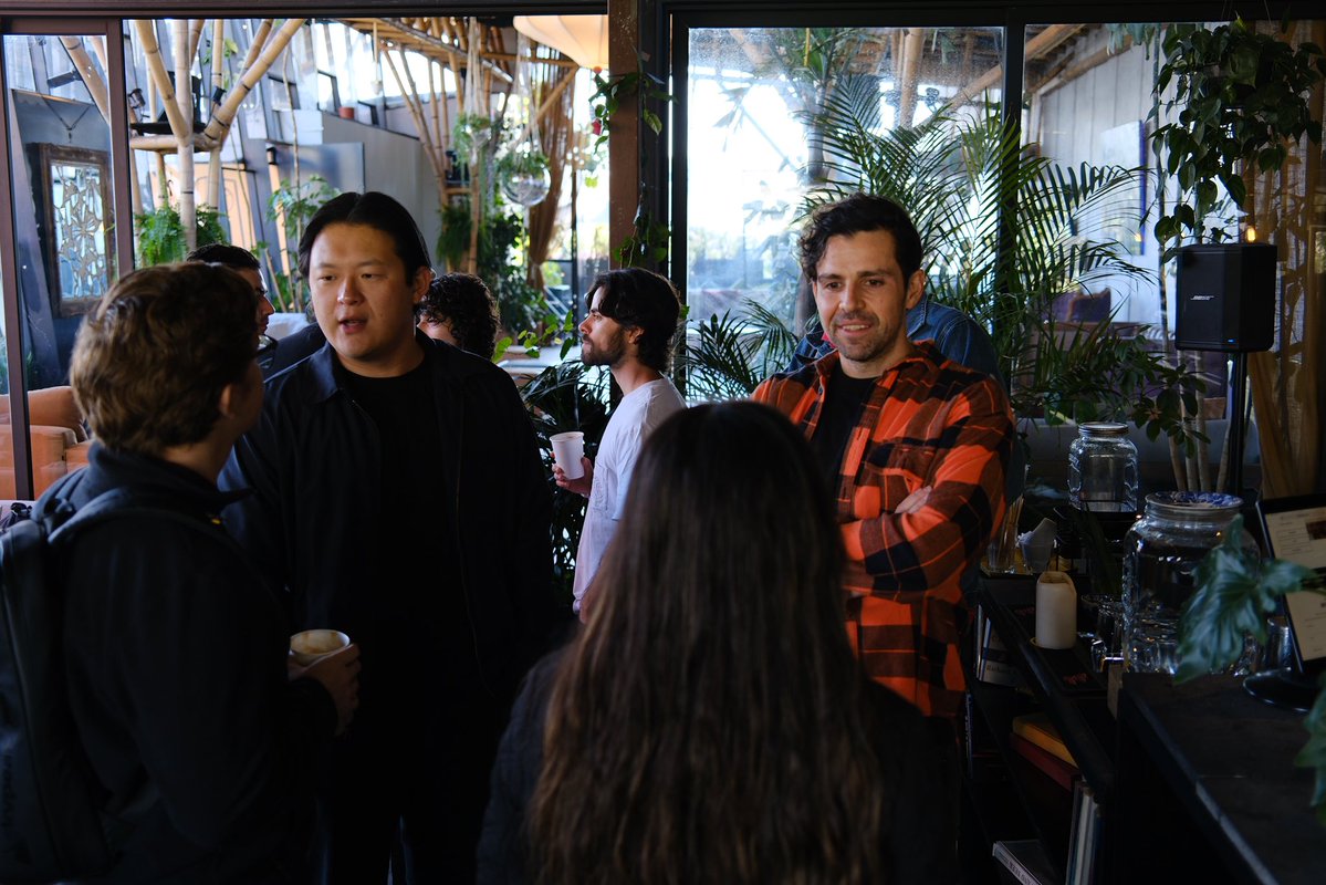 _javierivero's tweet image. Cafe Cursor Mexico City is now OPEN